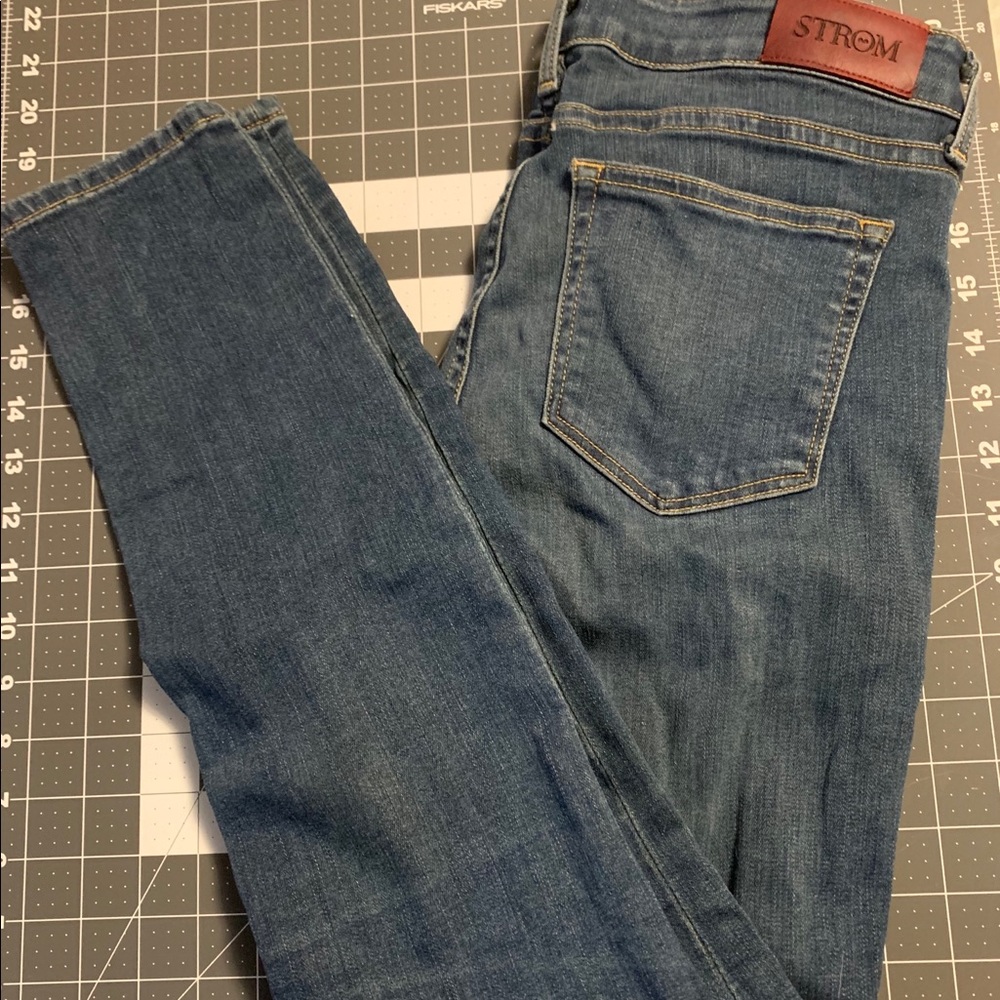 STROM Blue Distressed Denim Skinny Jeans Blue 28 Nordstrom